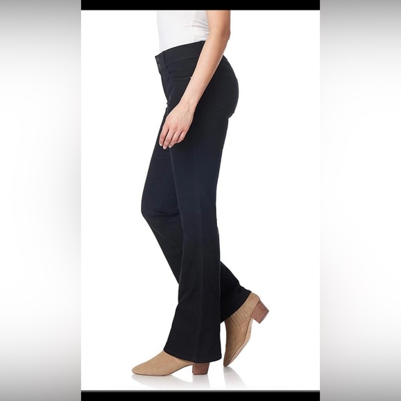 Wallflower Denim Jeans - Picture 2 of 3